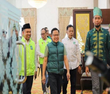 Ketua DPC PKB Kabupaten Kepulauan Meranti, H Asmar saat bersama Cak Imin